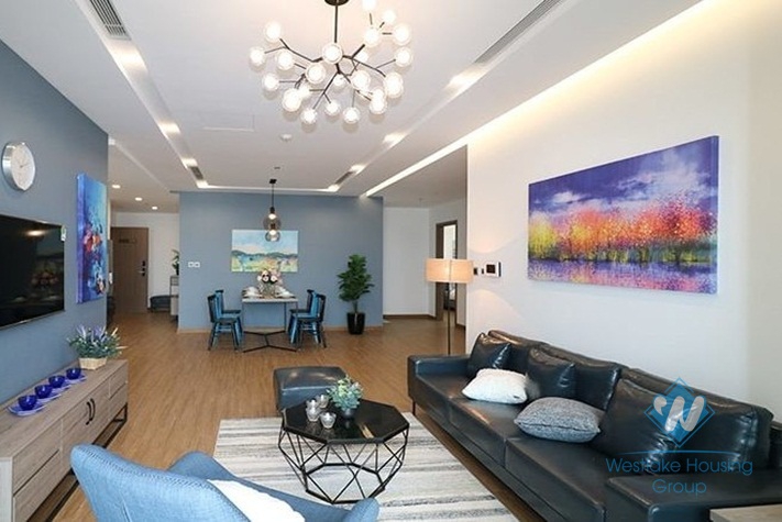 Modern four bedrooms apartment for rent in Vinhome Metropolis, Ba Dinh district, Ha Noi